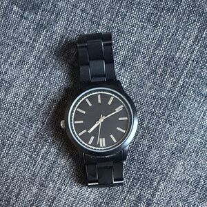 Sleek Black Men's Watch